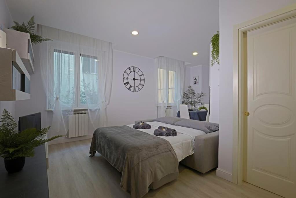 Suite In Centro Storico Porto Di Savona-Spiagge Bagian luar foto